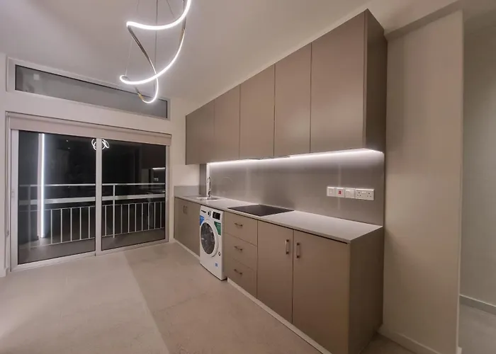 Karyatis Building * Nikósie