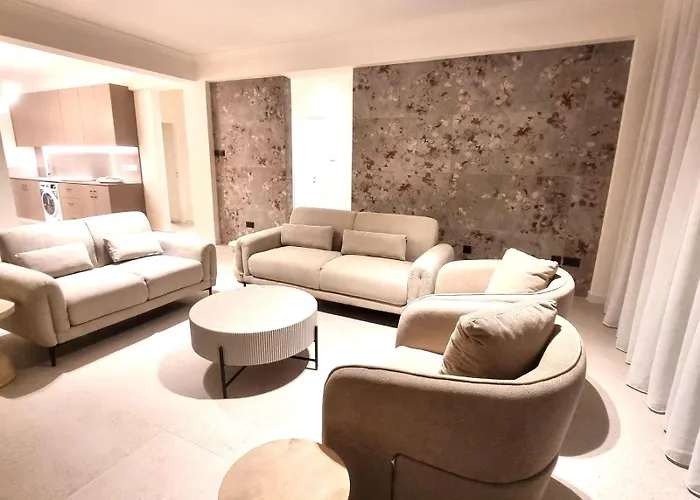 Apartmán Karyatis Building